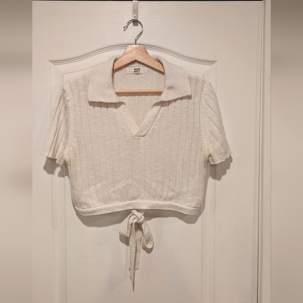 Madden NYC White Knit Collared Crop Top With Tie Back
